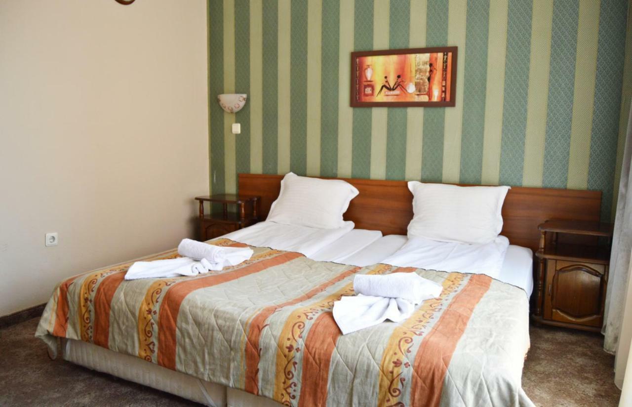 Hotel St. George Pobedonosets Банско Экстерьер фото